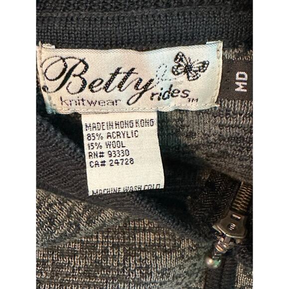 Betty Rides gray black long sleeves pullover sweatshirt size Medium - Picture 14 of 15